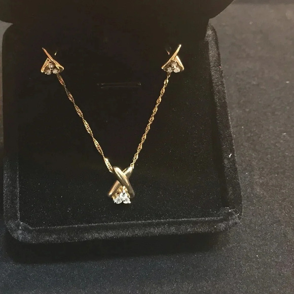 14K Gold & Diamond Necklace & Earrings - Picture 10 of 15
